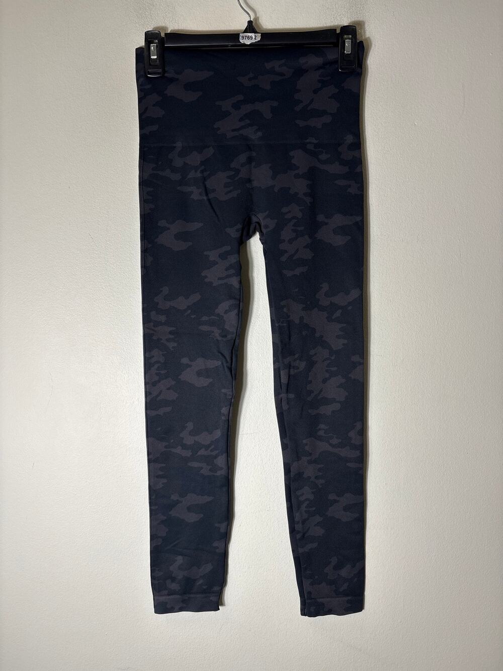 Spanx Black Camo Leggings Sz L
